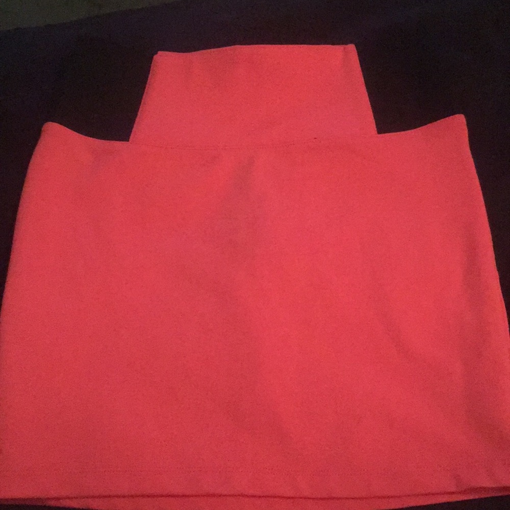 Pink and black mini skirt